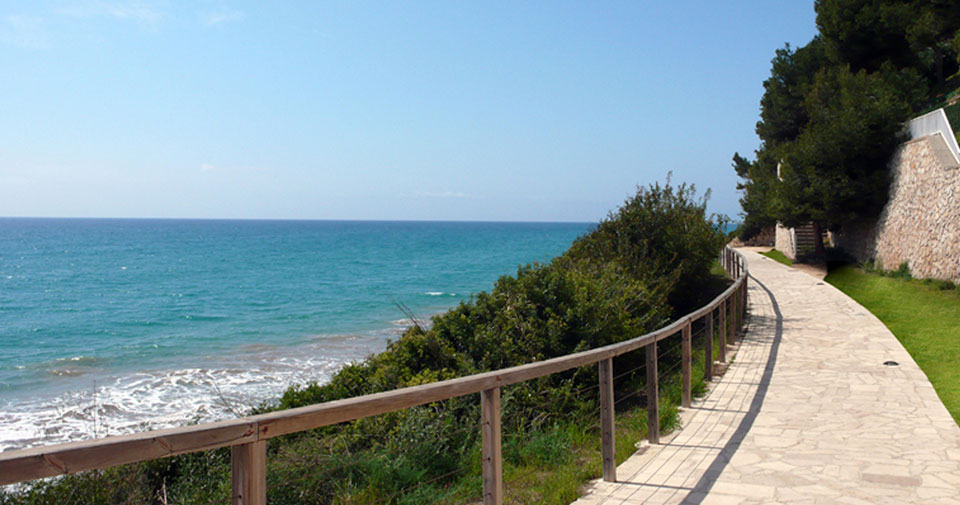 Camí de ronda de Roda de Berà 