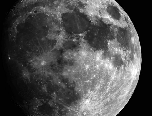 Lluna_ © Parc Astronòmic Muntanyes Prades Lluna_ © Parc Astronòmic Muntanyes Prades